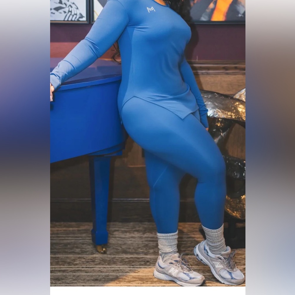 Melt Fit 2nd Skin Tunic set in blue size XL